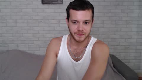 Snapshot of electric_smile chatting on October 7, 2025, 8:44 am Alex online show from October 7, 2025, 8:44 am