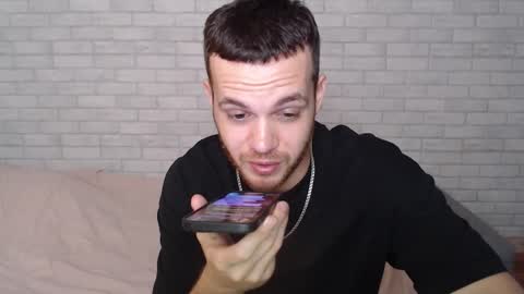 Snapshot of electric_smile chatting on October 27, 2025, 4:11 pm Alex online show from October 27, 2025, 4:11 pm