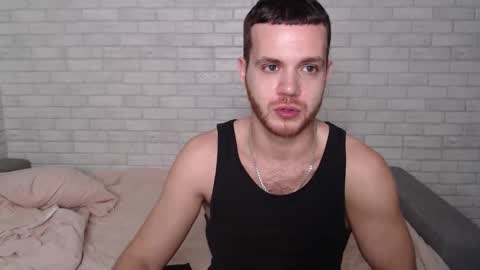 Snapshot of electric_smile chatting on November 1, 2025, 2:02 am Alex online show from November 1, 2025, 2:02 am