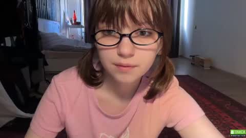 Aleksa online show from June 18, 2026, 1:48 pm