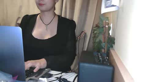 Julia Follow me on Onlyfansju grosroberts online show from December 21, 2024, 8:54 pm