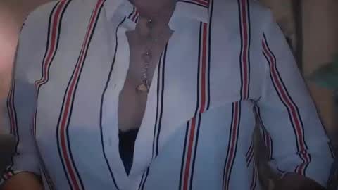 Julia Follow me on Onlyfansju grosroberts online show from March 10, 2025, 1:10 pm