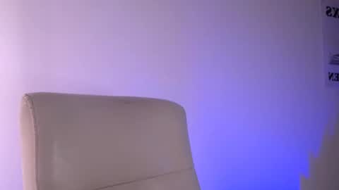  Elektra Sky  online show from January 26, 2025, 1:36 pm