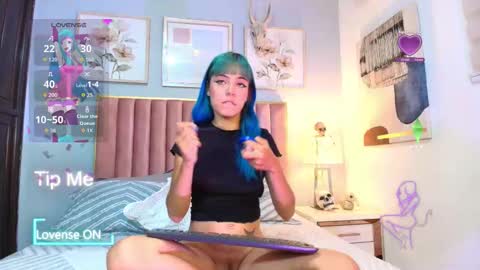 Snapshot of elektrablue_1 chatting on November 18, 2025, 7:40 pm Elektra online show from November 18, 2025, 7:40 pm