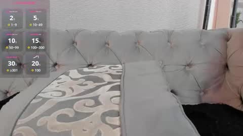 Elen CR online show from September 24, 2025, 9:29 pm