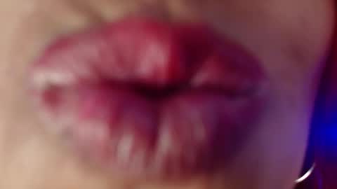 Snapshot of elena_detroya_ chatting on January 18, 2025, 3:38 pm Elena online show from January 18, 2025, 3:38 pm