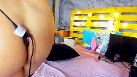 Elena online show from January 8, 2025, 10:37 pm