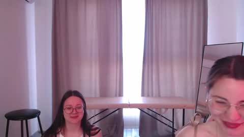 Elena online show from April 27, 2026, 7:06 am