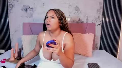 elena_wolff online show from July 31, 2026, 11:31 am