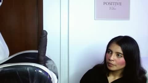 Elena online show from February 17, 2025, 3:09 pm