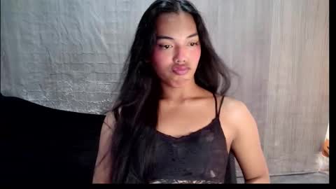 elenacum online show from November 18, 2025, 5:23 am