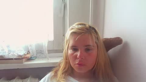 Snapshot of elenaflirt chatting on June 15, 2026, 8:49 am Elena online show from June 15, 2026, 8:49 am