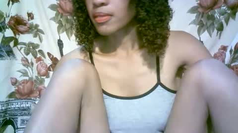 Snapshot of elenah0123 chatting on February 15, 2026, 7:16 am elenah013 online show from February 15, 2026, 7:16 am