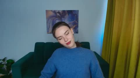 elenaoconar online show from March 12, 2025, 12:36 pm