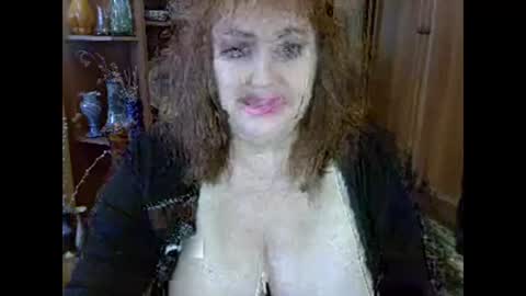 Snapshot of elenazed chatting on March 5, 2026, 10:55 am ElenaZed online show from March 5, 2026, 10:55 am