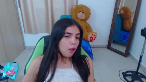 agnes online show from February 21, 2025, 10:37 pm