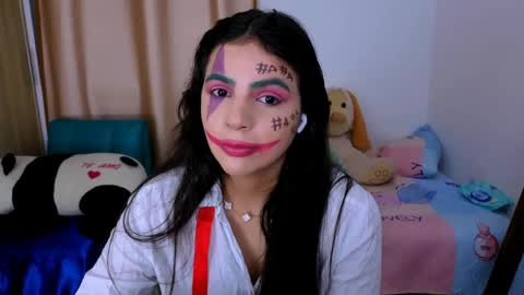 agnes online show from October 7, 2025, 6:16 pm