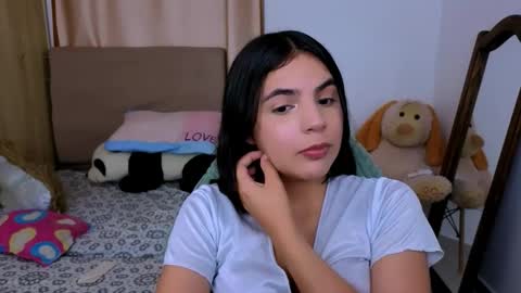 agnes online show from November 11, 2025, 6:41 pm