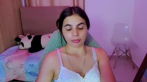 agnes online show from April 30, 2026, 9:52 pm