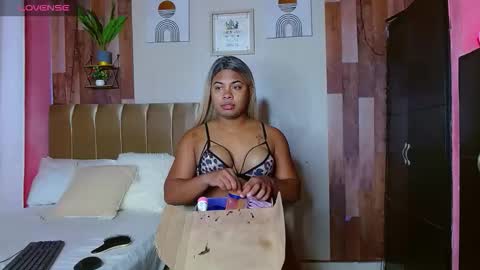 eletrabrowns online show from June 7, 2026, 5:22 am