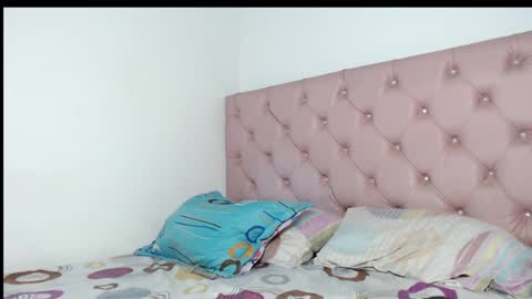 elettra_parisi19 online show from September 26, 2025, 9:41 pm
