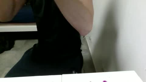 elfideo75 online show from March 22, 2026, 9:07 pm