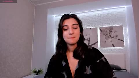 Snapshot of elfy_rare chatting on October 4, 2025, 2:59 pm Elfy online show from October 4, 2025, 2:59 pm