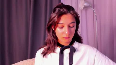 Snapshot of elfy_rare chatting on October 11, 2025, 2:59 pm Elfy online show from October 11, 2025, 2:59 pm