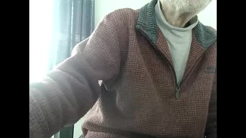 elfyonee online show from January 4, 2025, 10:05 am