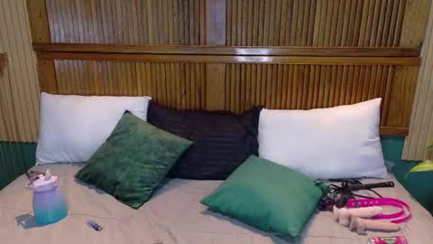 Snapshot of eli666uwu chatting on October 11, 2025, 10:30 pm eli666uwu online show from October 11, 2025, 10:30 pm