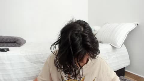 eli_dl online show from December 2, 2024, 5:48 pm