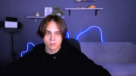Snapshot of elian_flame chatting on October 15, 2025, 8:47 am elian_flame online show from October 15, 2025, 8:47 am
