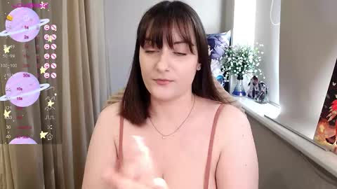 Elise online show from September 9, 2025, 2:11 am