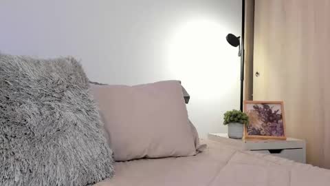 Eli online show from April 28, 2026, 2:27 am