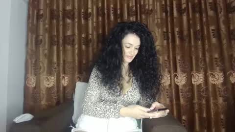 eliebullet online show from November 5, 2025, 3:23 pm