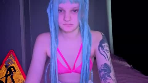 Snapshot of elieiza_xo chatting on July 9, 2026, 9:13 am elieiza_xo online show from July 9, 2026, 9:13 am