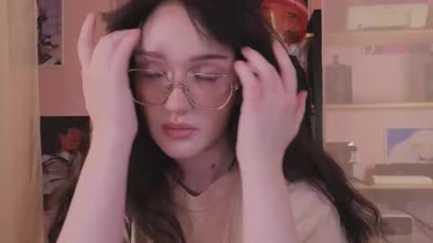 Snapshot of eliejay chatting on October 9, 2025, 5:16 am Ellie online show from October 9, 2025, 5:16 am