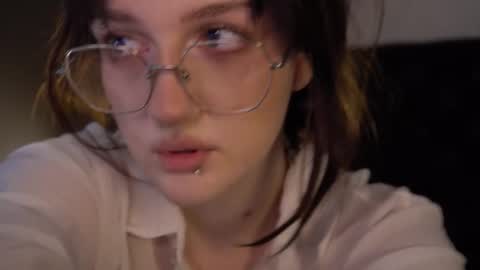 Snapshot of eliejay chatting on October 11, 2025, 5:17 am Ellie online show from October 11, 2025, 5:17 am