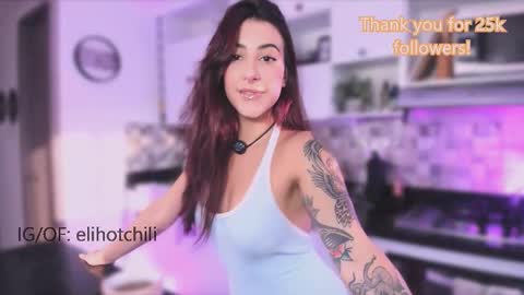 Snapshot of elihotchili chatting on March 14, 2026, 10:37 pm Eli online show from March 14, 2026, 10:37 pm