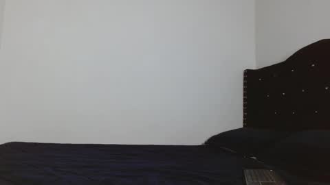 Snapshot of elii_sweet_ chatting on September 14, 2025, 12:32 am elii_sweet_ online show from September 14, 2025, 12:32 am