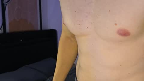 elijah_tall online show from February 5, 2026, 7:29 pm