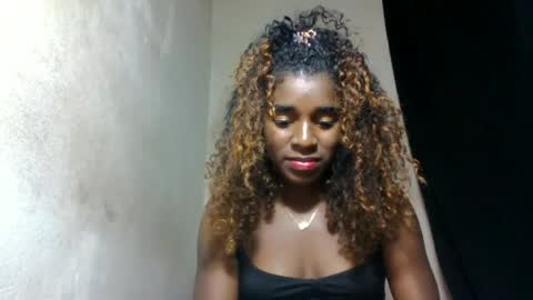 elina981 online show from June 20, 2026, 10:29 am
