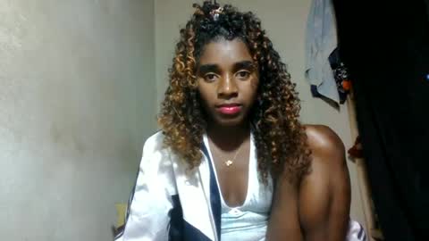 elina981 online show from July 1, 2026, 12:18 pm