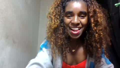 elina981 online show from July 17, 2026, 11:28 am