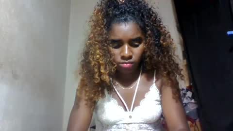 elina981 online show from July 28, 2026, 7:39 pm