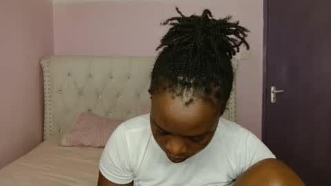 elina_gee online show from January 18, 2026, 9:29 pm