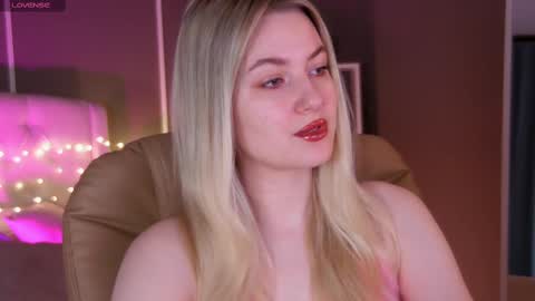 Elina online show from February 11, 2025, 1:20 am