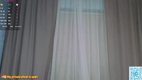 Snapshot of elina_wilgauch chatting on March 24, 2026, 1:10 am Elina online show from March 24, 2026, 1:10 am