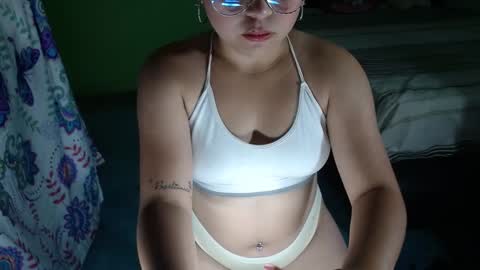 Snapshot of elinaax chatting on September 20, 2025, 3:07 am Elina  online show from September 20, 2025, 3:07 am