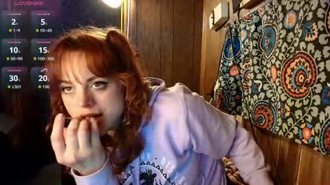 Snapshot of elinalaverins chatting on July 12, 2026, 4:25 am Elina online show from July 12, 2026, 4:25 am